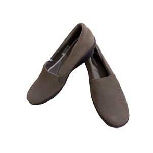 Grasshoppers Memory Deluxe Slip On Loafers Size 7.5 Chase Wedge Suede Walnut